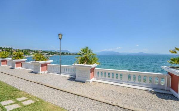 Villa Garuti Village ปาเดงเก ซุล การ์ดา ห้อง รูปภาพ